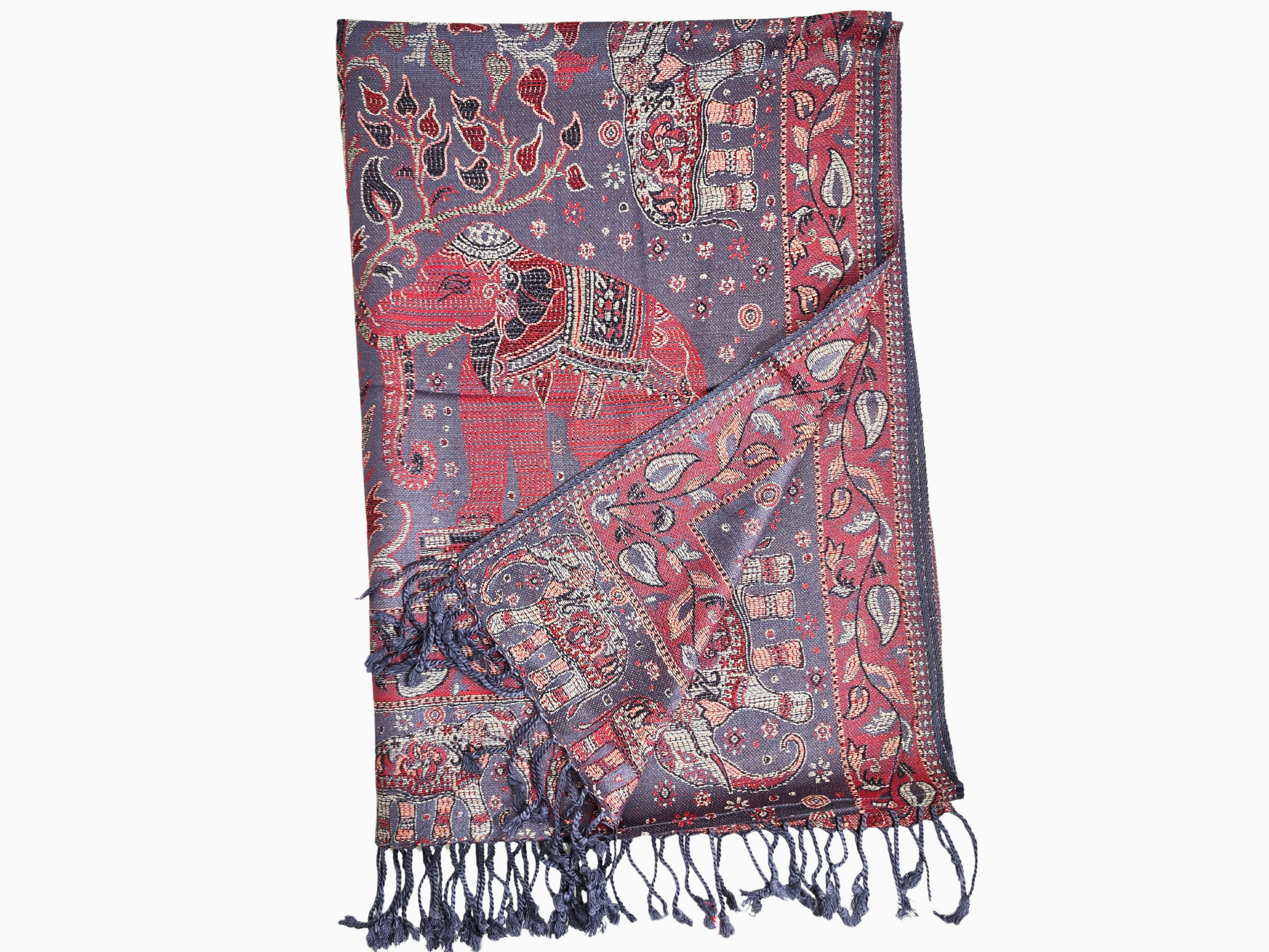Scialle di pashmina intricato a sfondo viola, con disegni di elefanti e fiori rossi, oro e blu e nappe.
Lussuoso scialle in pashmina con un'accattivante miscela di viola, rosso, oro e blu, ornato da eleganti motivi elefantiaci e floreali e rifinito con nappe.