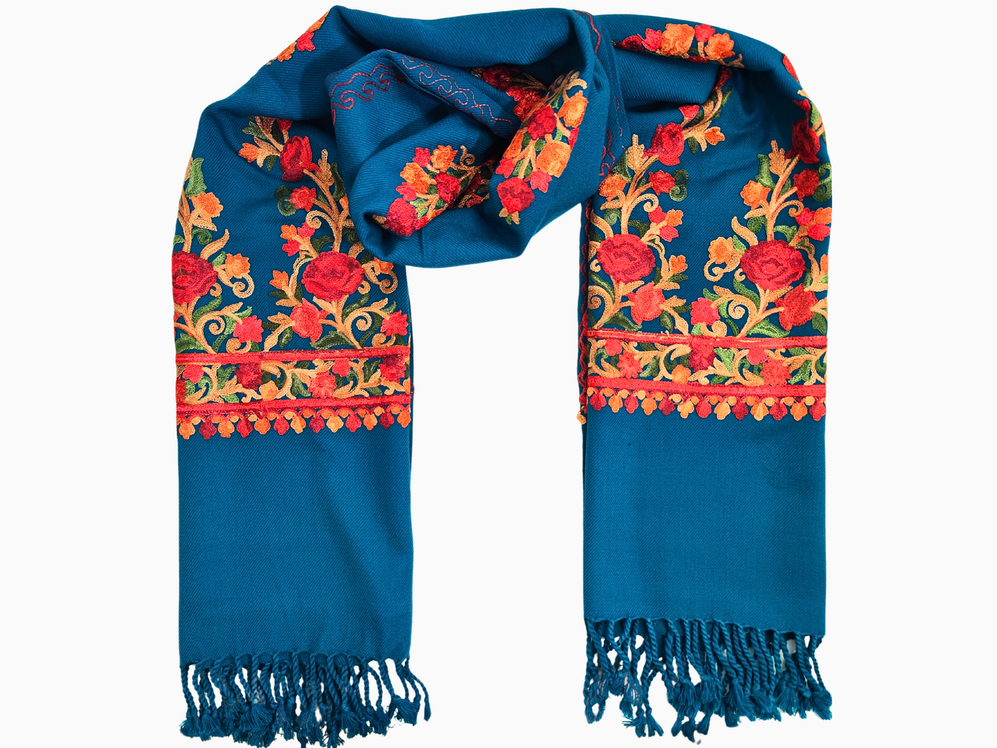 Handbestickter Aari-Wollschal, Teal Floral Shawl, Indisch, Handgefertigter Schal
Vibrierende Teal Wolle Schal mit komplizierten Aari Arbeit Stickerei
Luxuriöser handbestickter Schal in Teal mit floralen Motiven
Schöner Aari-Schal in Teal, perfekt für jede Gelegenheit