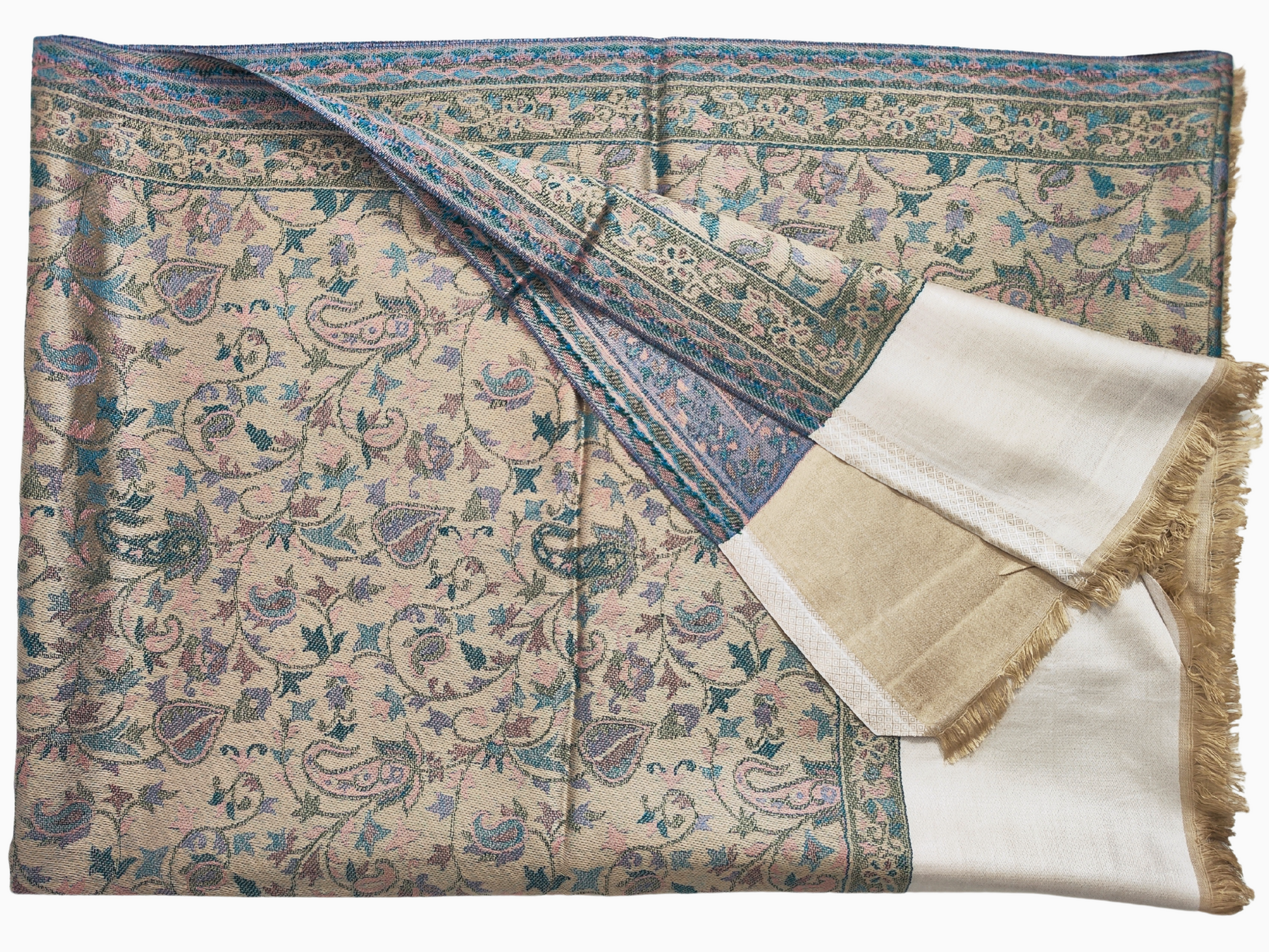 Scialle double-face in lana Pashmina beige con motivo paisley floreale
Scialle in lana seta Pashmina beige con motivo paisley blu e verde
Scialle double-face in lana seta Pashmina beige con intricato motivo paisley floreale blu e verde e bordo con frange
Lussuoso scialle in lana seta Pashmina beige con un intramontabile motivo paisley, perfetto per ogni occasione