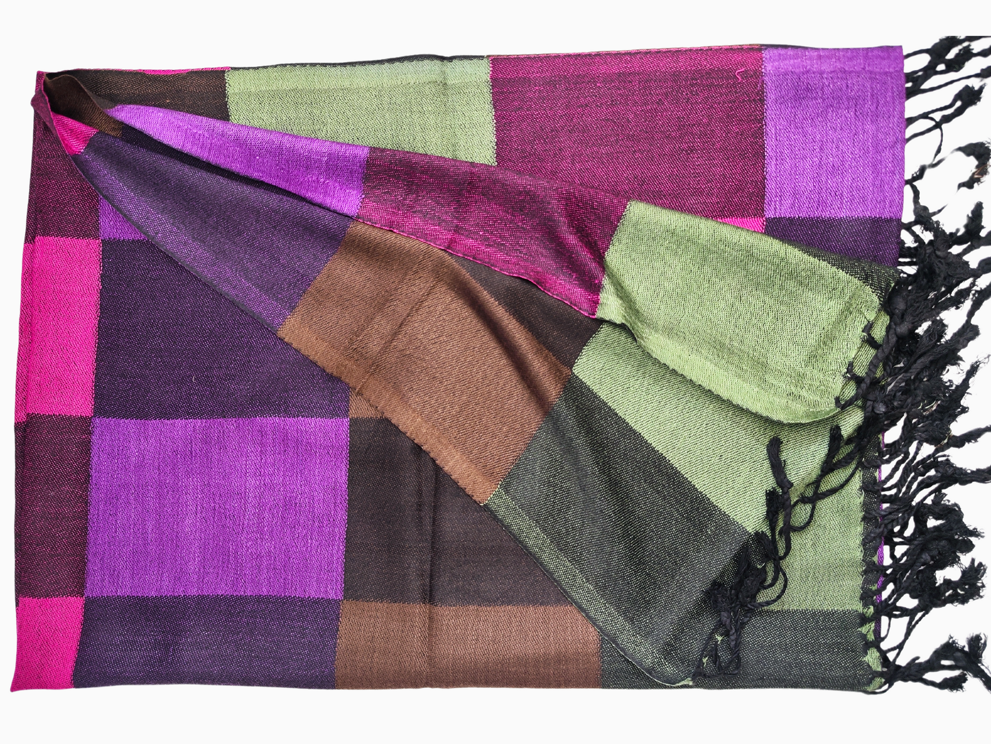 Geruite Pashmina Zijden Sjaal
Geruite Sjaal van Pashmina Wol en Zijde Mix
Gedetailleerder:
Een geruite shawl gemaakt van een luxe mix van pashmina wol en zijde.
Een close-up van een fijn geruite sjaal van pashmina wol en zijde.
Creatief en suggestief:
Een tapijt van warmte en elegantie, deze geruite sjaal is een mix van pashmina wol en zijde.
Deze geruite sjaal is een droom geweven van pashmina wol en zijde.