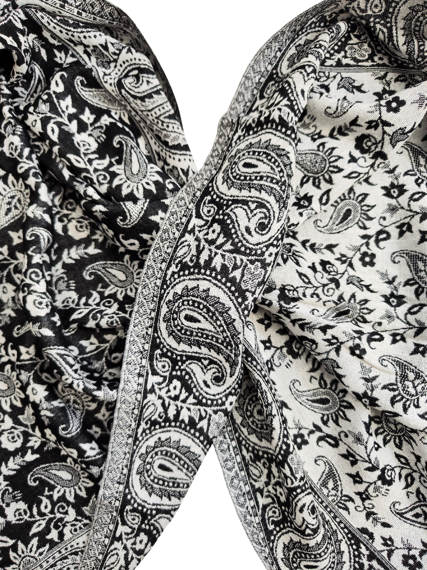 Elegant black & white paisley shawl with floral patterns and fringes. Handwoven unisex boho wrap, lightweight winter scarf – Eleganter Paisley Schal schwarz-weiß mit Blumenmuster & Fransen.